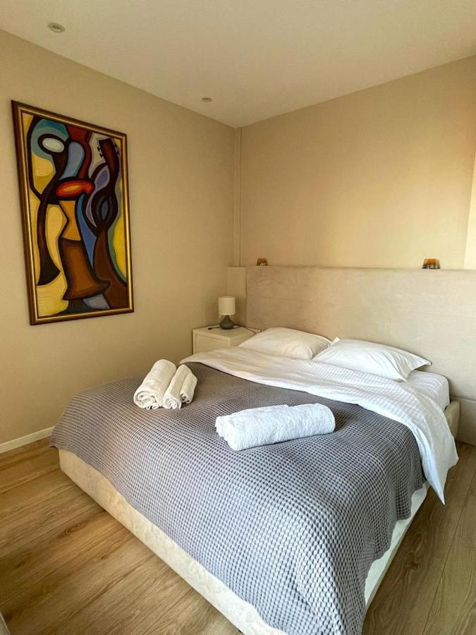 Prive Apartment, Studio, In Blloku Apartment Tirana